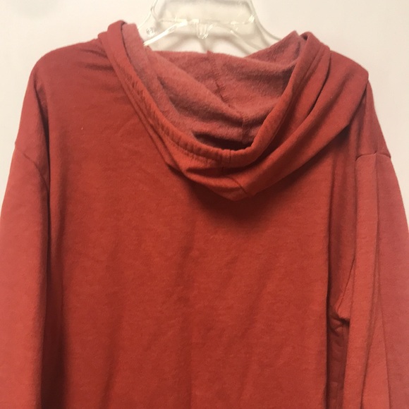 Looney Tunes Hoodie youth XL(15-17) - Picture 6 of 7